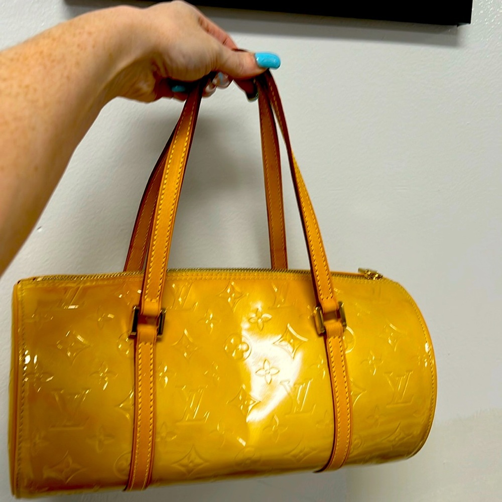 Louis Vuitton monogram vernis bag in excellent condition